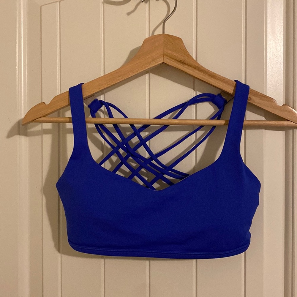 Lululemon free to be bra yoga work out bra